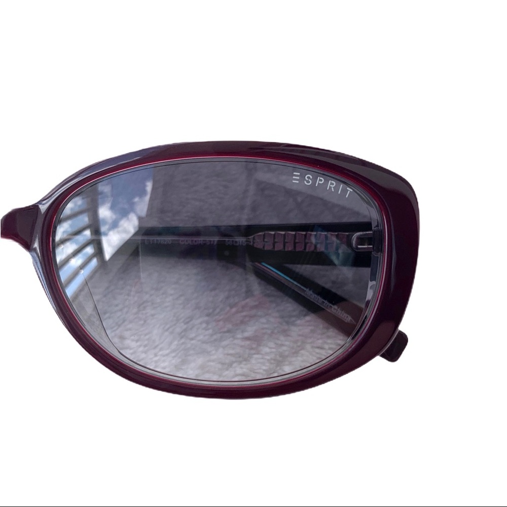 NWOT Esprit • Oval Quilted Fashion Sunglasses - Picture 4 of 8